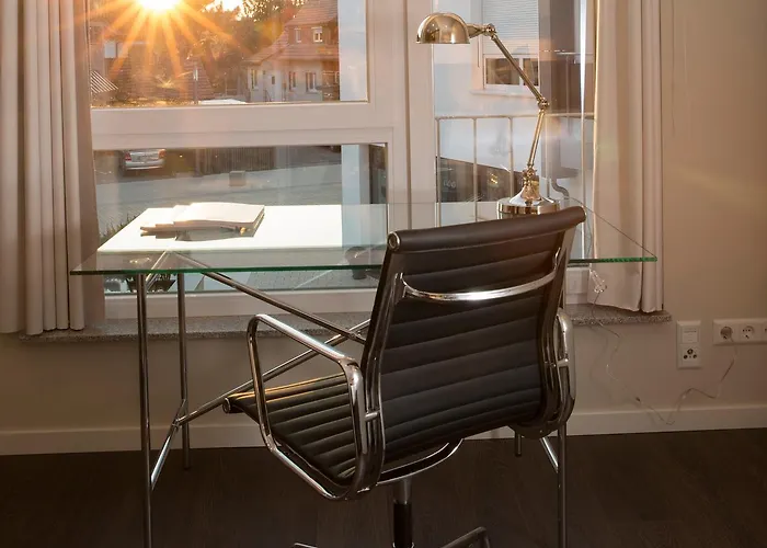 Logis First Class Business Suites 3* Реннинген