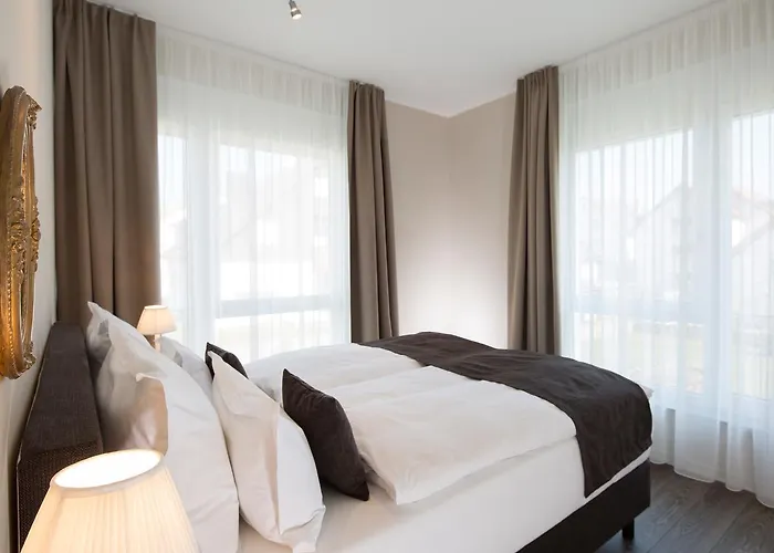 Logis First Class Business Suites 3*